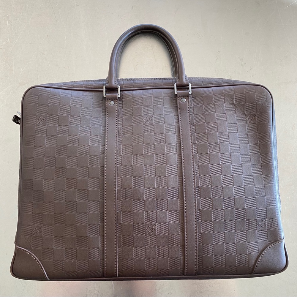 Louis Vuitton Porte-documents Voyage Damier Infini